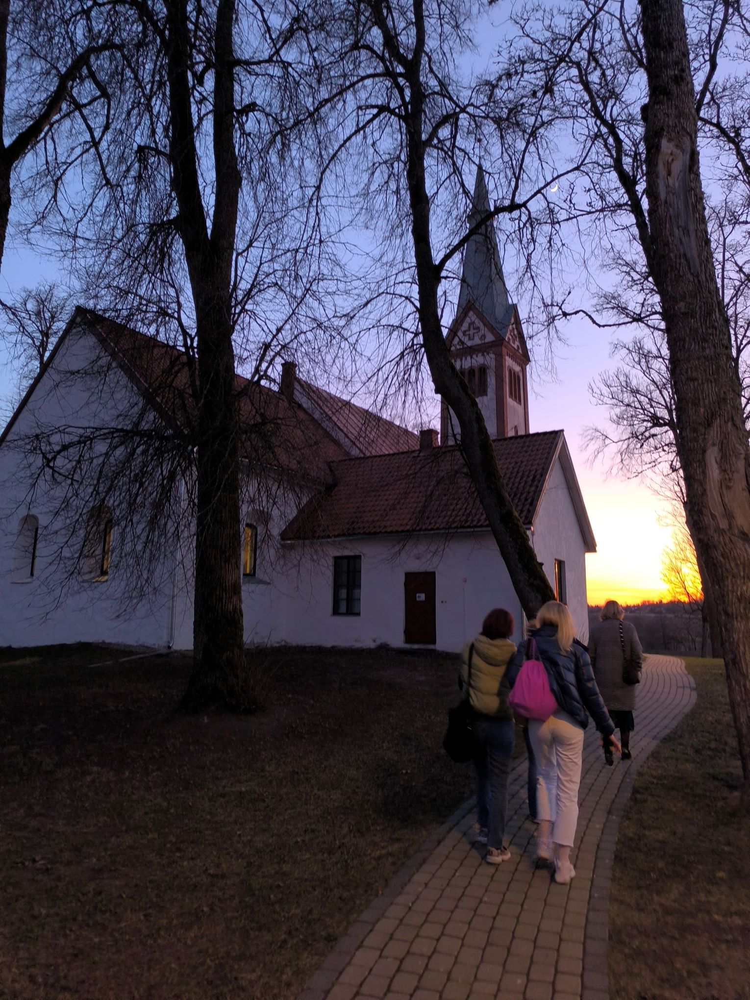 IMG_20250401_203228.jpg